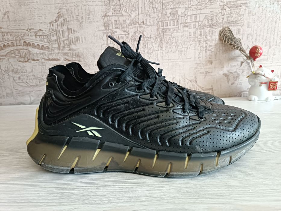 Оригинальные кроссы Reebok