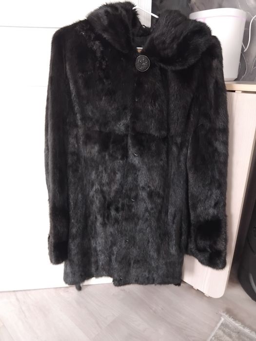 Продам норковую шубу