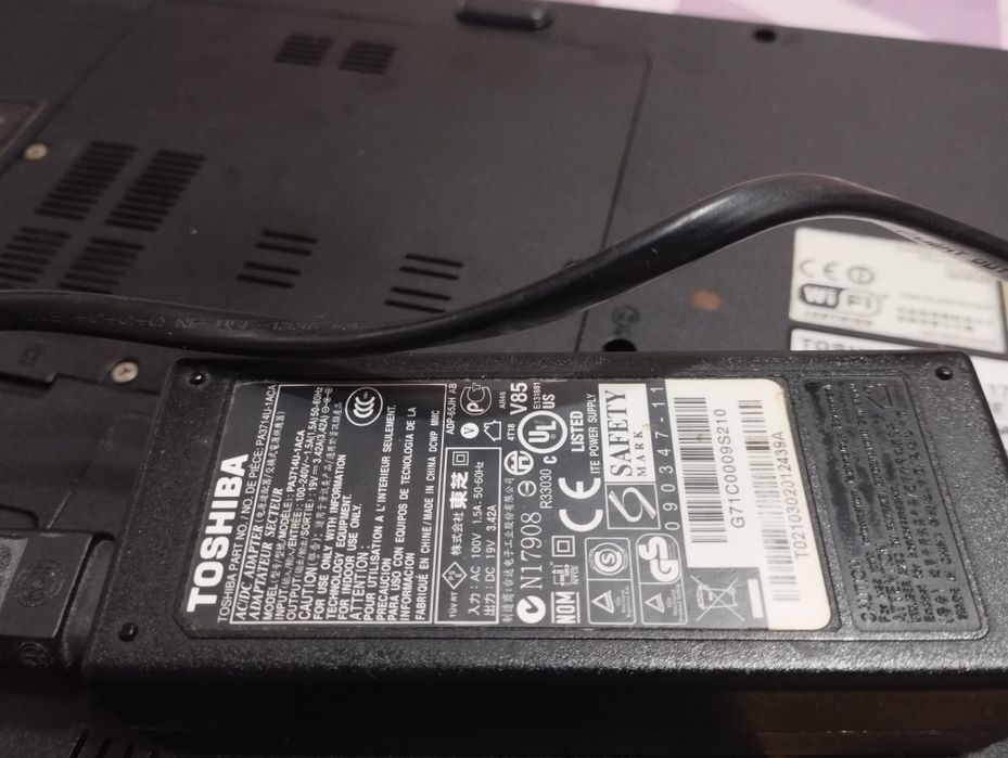 Ноутбук тошиба рабочий