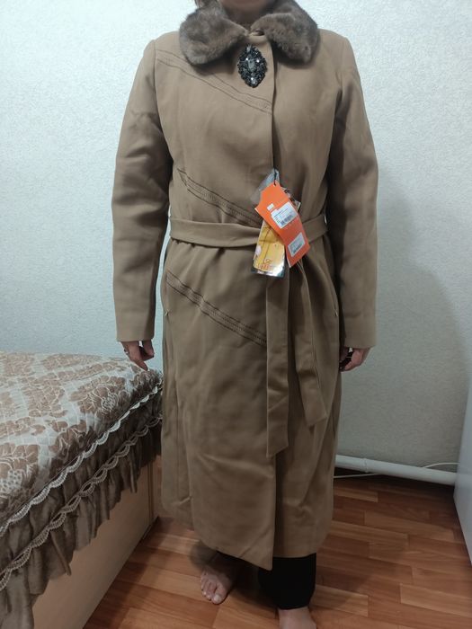 Продам пальто женское
