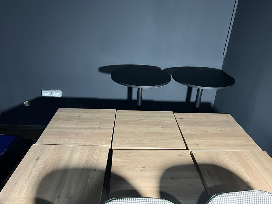 Canapele,fotolii,mese,scaune,casierie-masa de bar/mobilier cafenea/bar