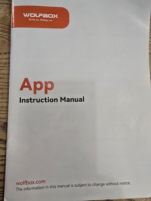 Зарядна станция WOLFBOX