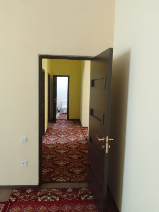 Ургенч бройллерда намунали уй сотилади