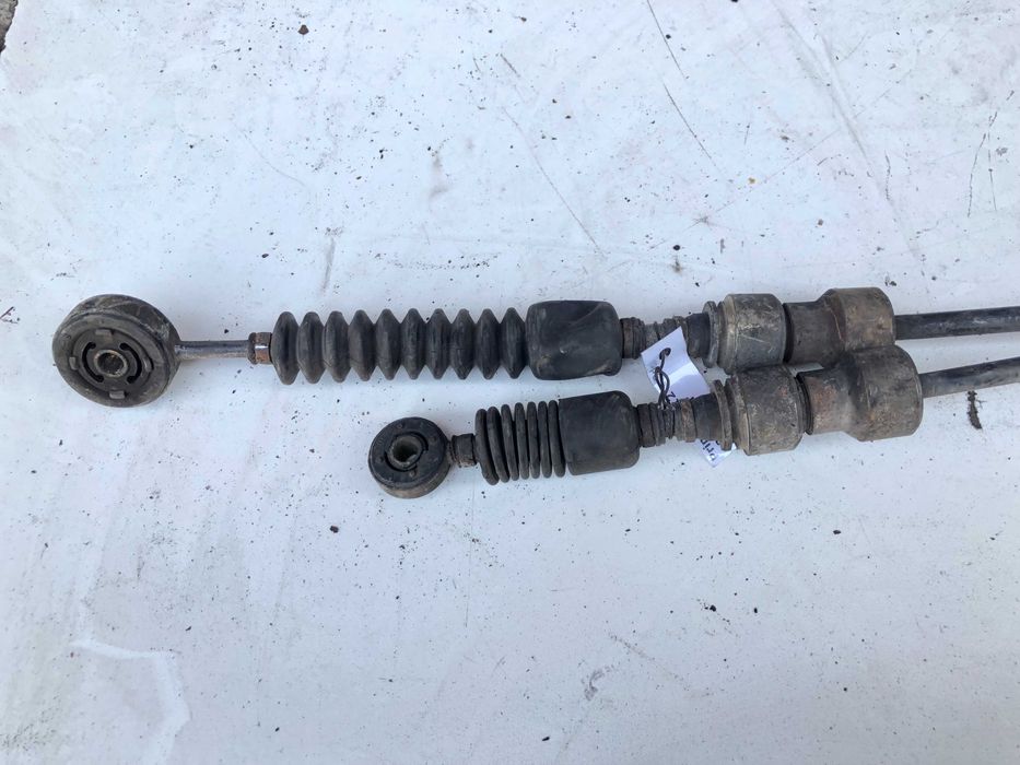 Жила скоростен лост Nissan primera p12 1.9dci 120hp 2004г