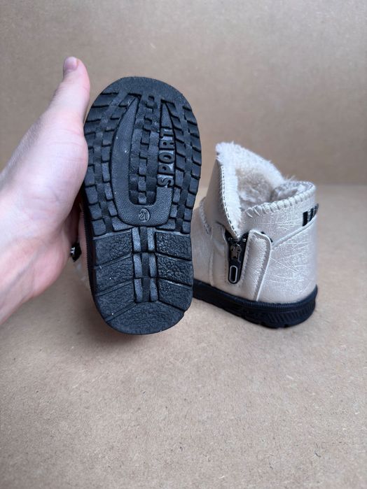 Тёплые ботинки для девочек
