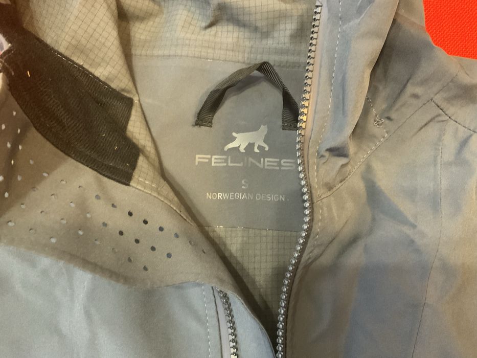 Felines-оригинално яке 38s-40m