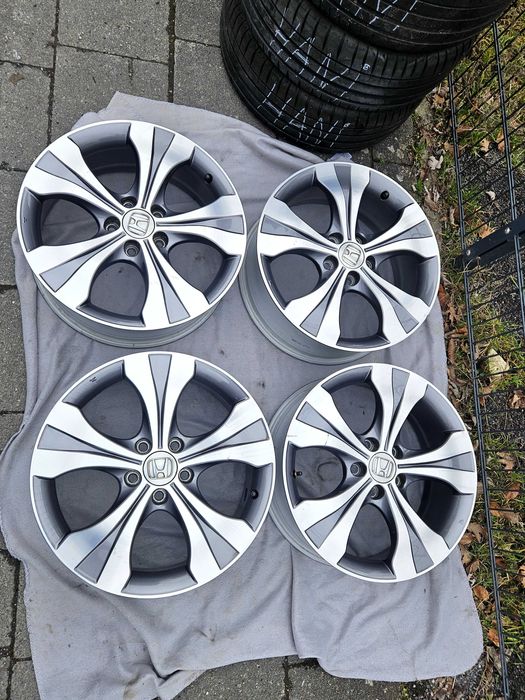 Лети джанти 18" 5х114,3 Honda CRW