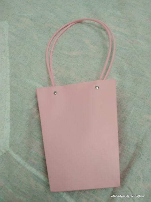 Продам картонную корзину