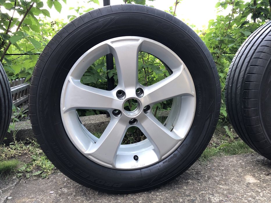 Летни гуми Toyo Proxes Comfort XL 215/60/R17 с джанти 5x112 6.5J ET38