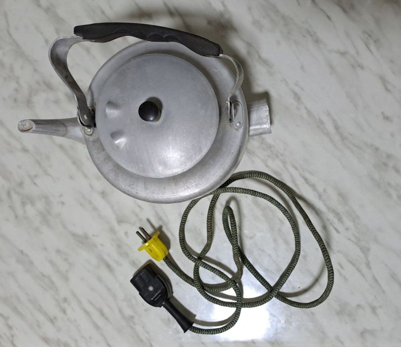 электро чайник ссср сотилади