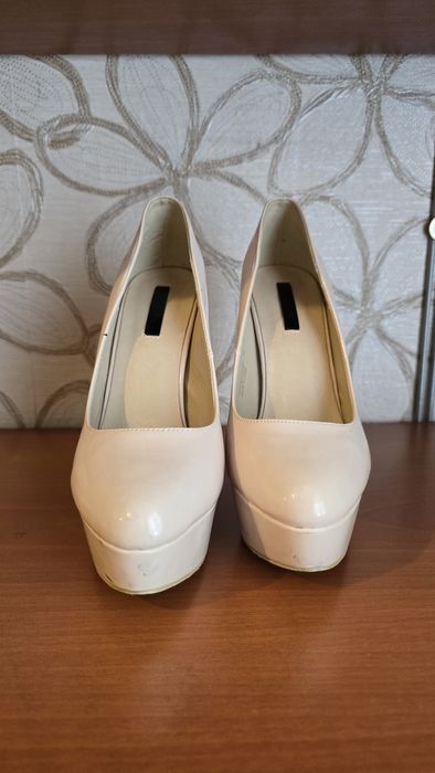 Продам туфли на выпускной