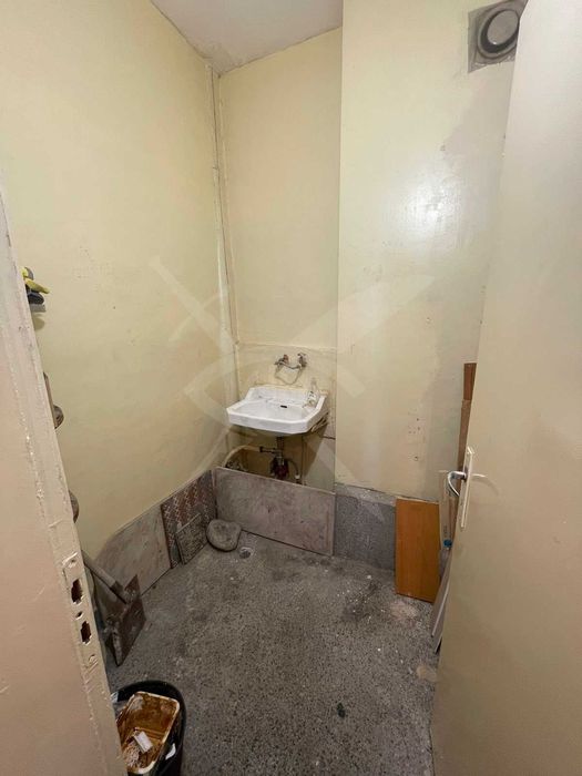 Продава се Тристаен апартамент в Пловдив, Изгрев - 84 кв.м за 953 €/кв.м - Снимка #8