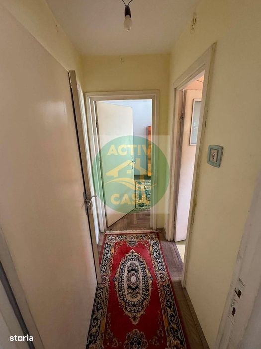 Apartament 2 camere, zona Smirodava, etaj intermediar