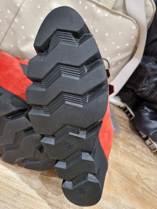 Елегантни дамски боти на платформа Daris