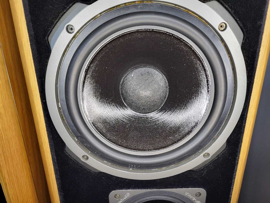 Boxe Quadral Montan MK V