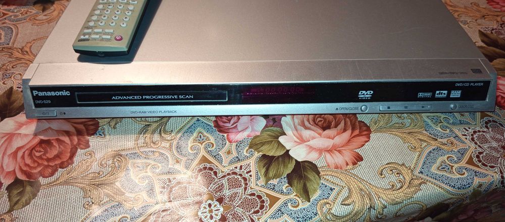 Panasonic/s,29/DVD/CD/JPEG/player-2005г