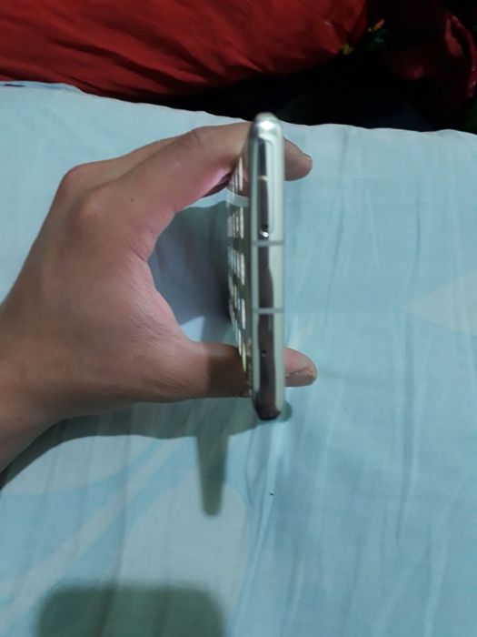 LG Velvet 5G 8/128 идеал