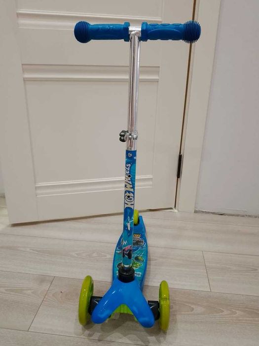 Самокат детский б/у