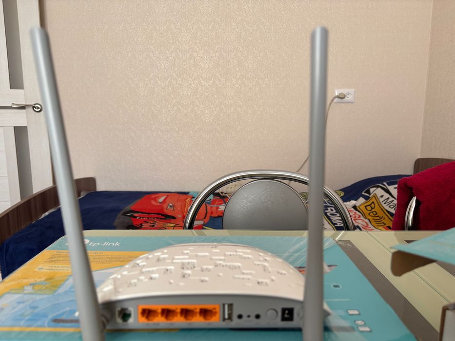 Продаю wi-fi роутер со встроенным модемом