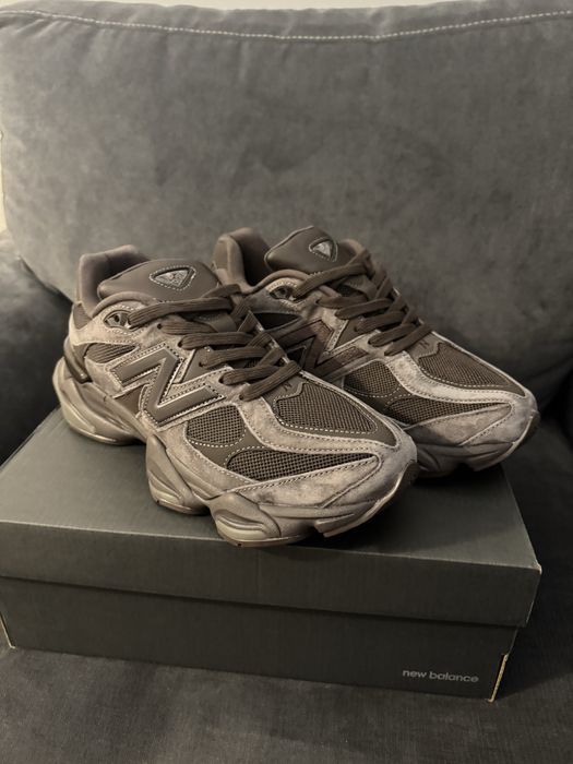 Adidasi New Balance 9060 maro