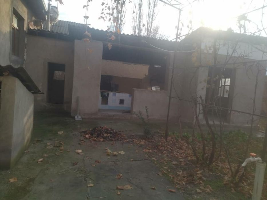 Участка сотилади