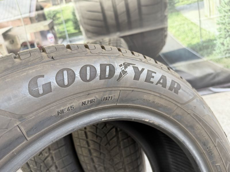 235/60/18 GOODYEAR 4бр