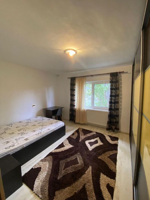 Inchiriez apartament 2 camere