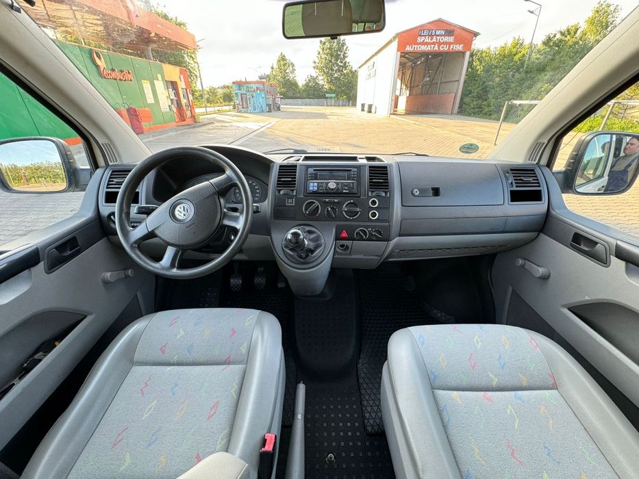 De vânzare VW T5 2,5 TDI sau schimb cu autoturism