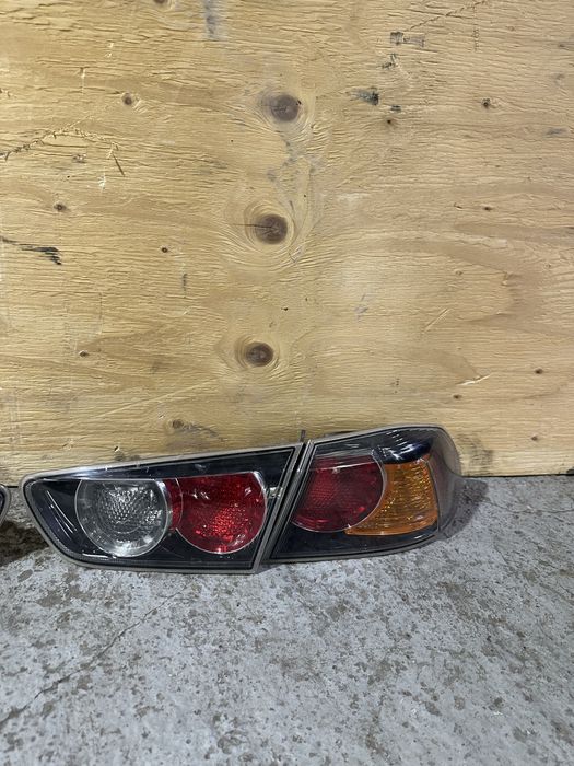 Задние фонари Mitsubishi Lancer 10 Evolution X Sportback