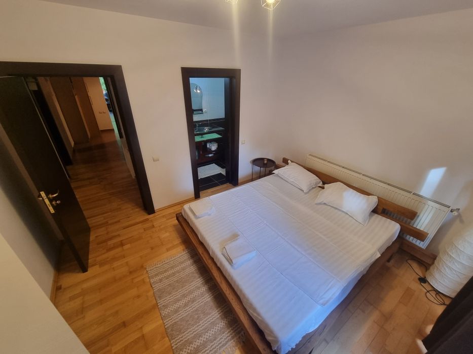 Cabana  cu ciubar de închiriat . Indisponibila de revelion