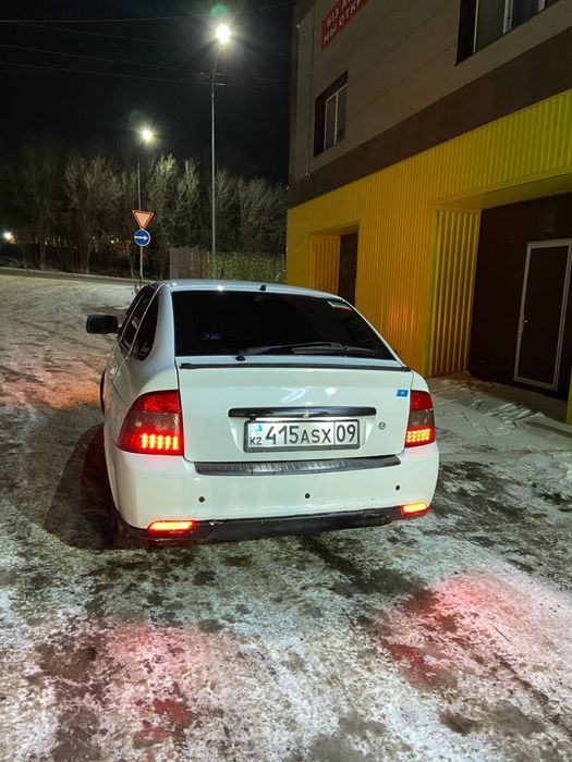 Продаётся ЛАДА ПРИОРА хэтчбэк люкс плюс