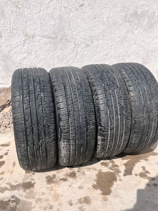 Авто шины почти новый