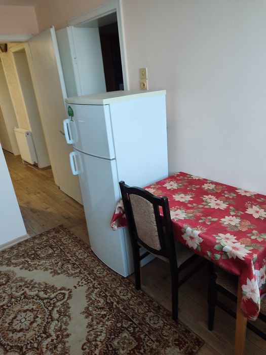 Давам тристаен апартамент под наем