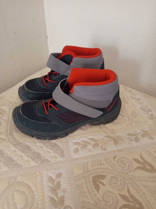 Обувки от ДЕКАТЛОН Quaeich