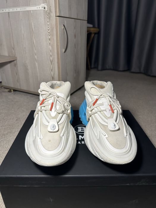 Balmain Unicorn White & Blue