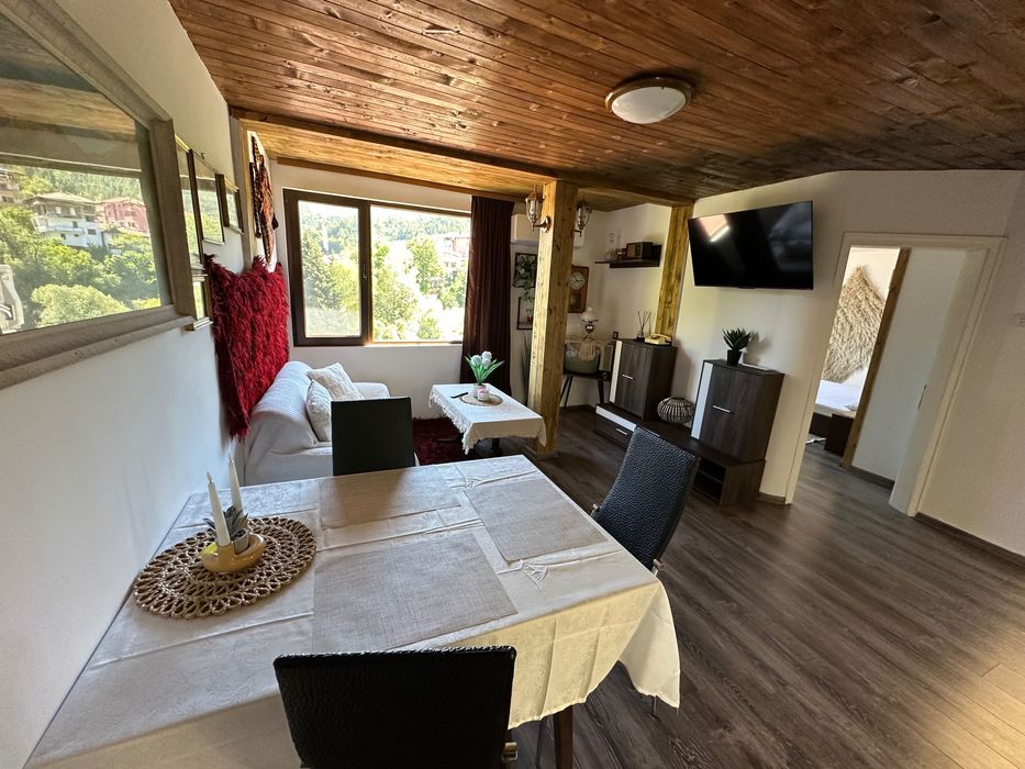 Продава се  родопска къща в Смолян