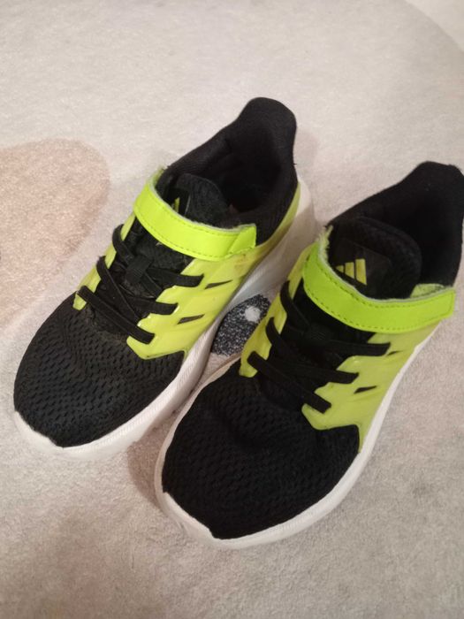 Маратонки Adidas