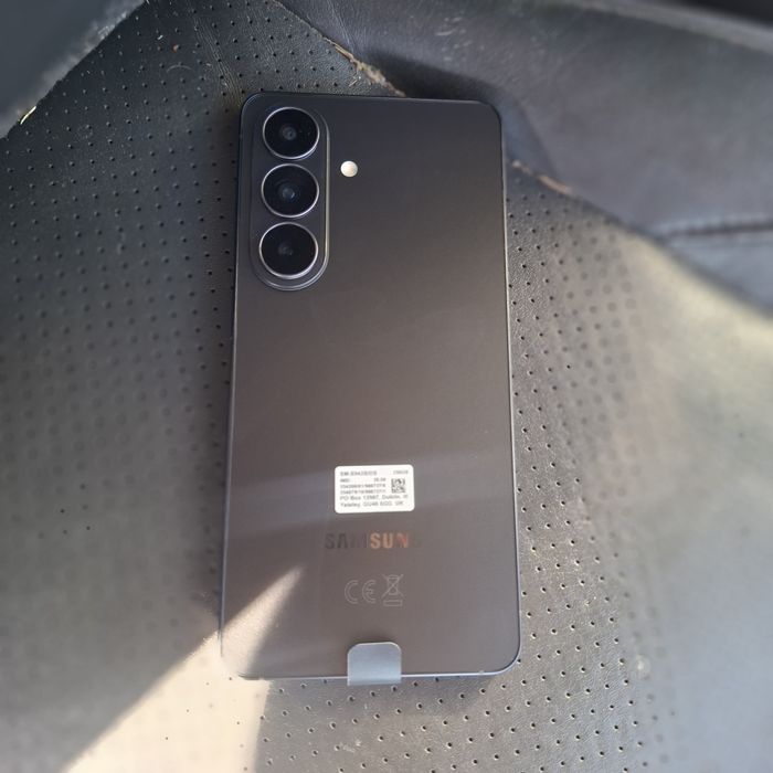 Telefon de vânzare