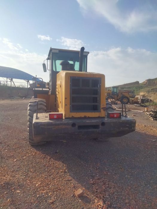 Погрузчик фронтальный ZL50D