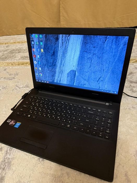 ноутбук Lenovо…….