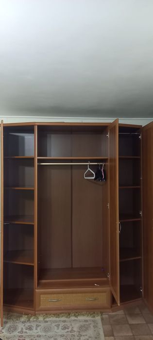 Продам шкаф 220см х 180см