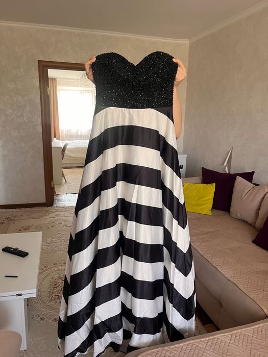 Платье длинный красивый