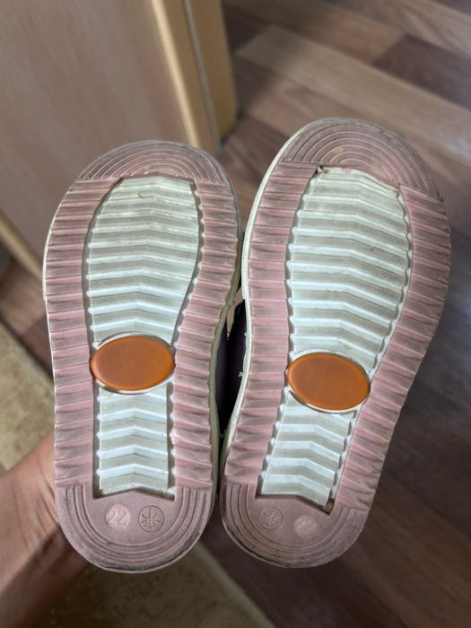 Кеды для девочек кожаные