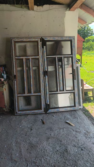 Fac ușii termopan la comandă