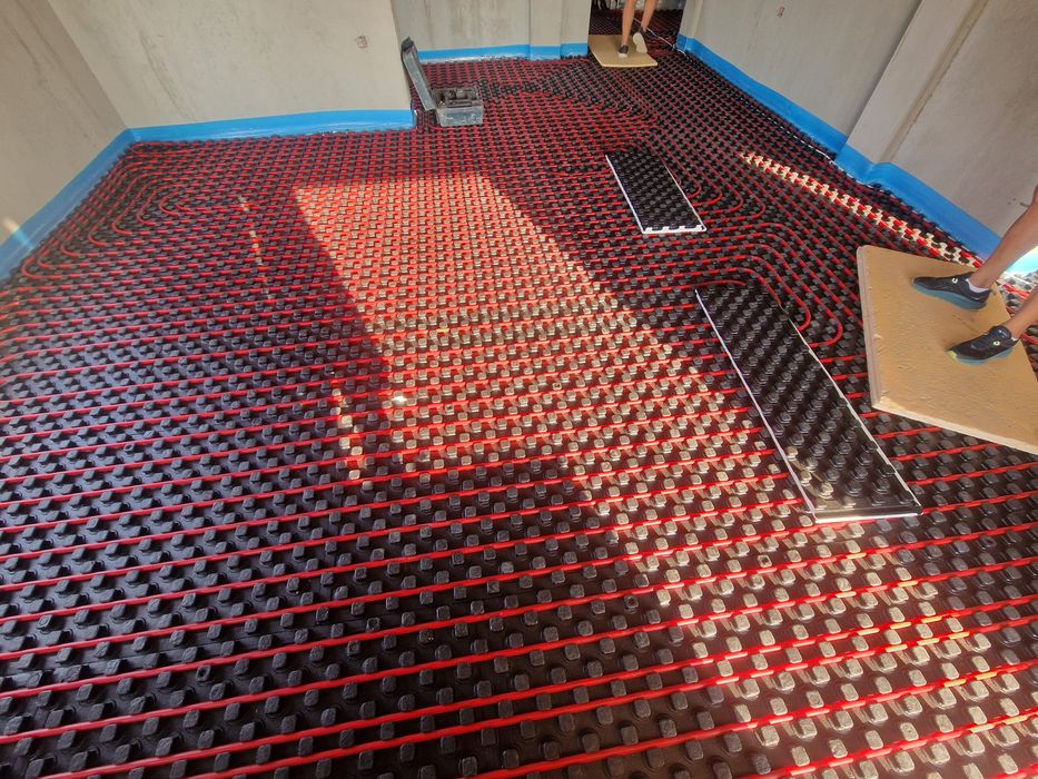 Case la cheie !!!
- Case de vânzare în Curtea de Argeș,