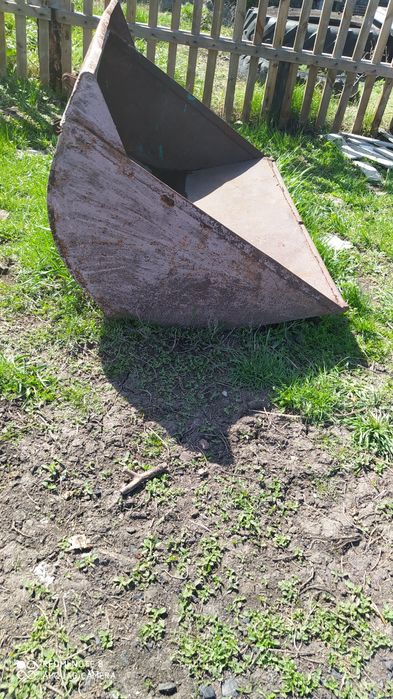 Продам трактор т-16