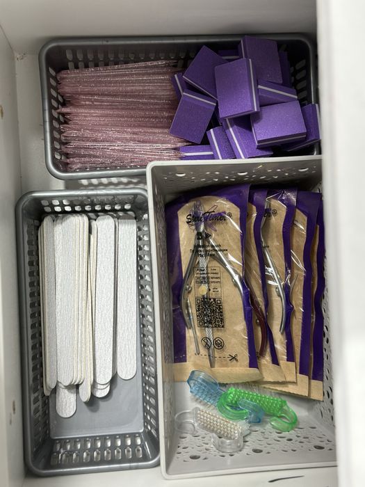 маникюр педикюр наращивание ногтей