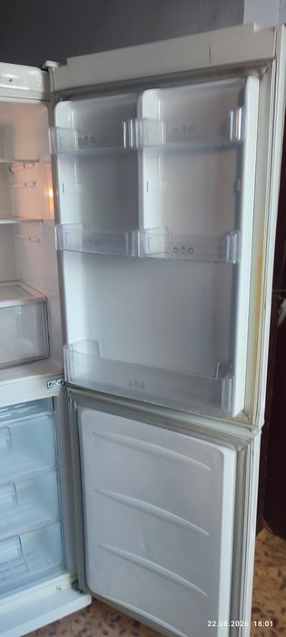 Холодильник LG no frost.