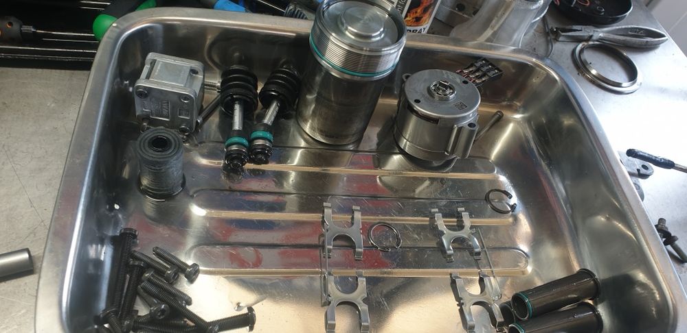 Reparatii mecatronic Calculator S TRONIC DSG DQ200 DQ250 DQ380 DQ500 D