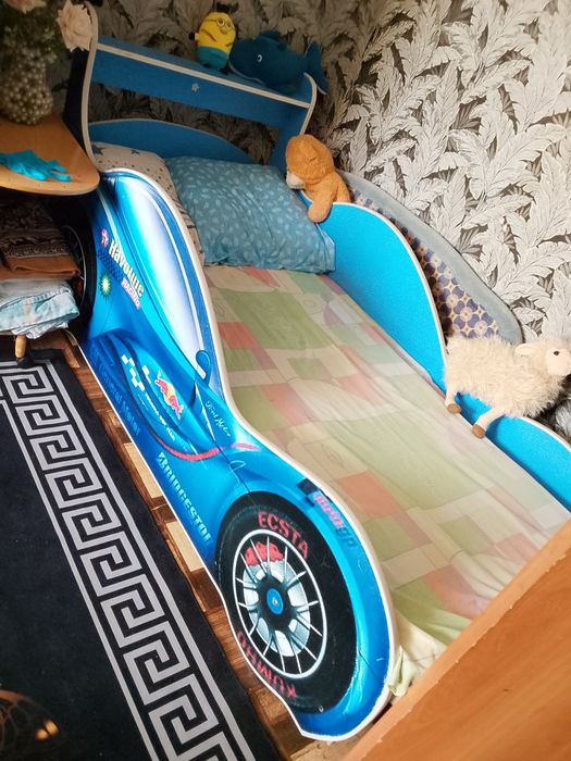 Продам детскую кроватку